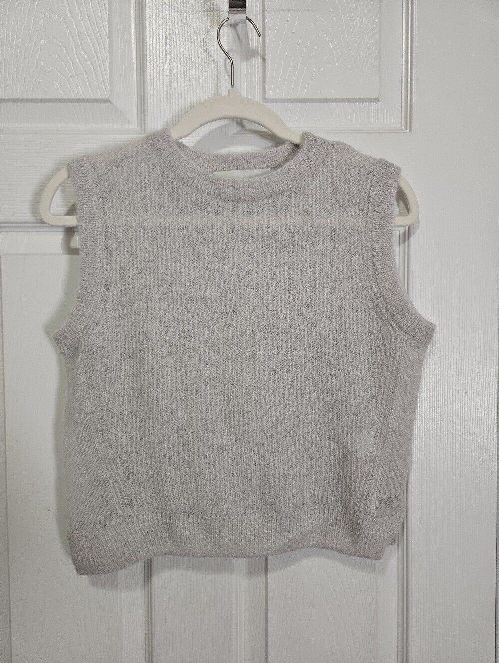 Michelle Mason Baby Alpaca Crewneck Sweater Sleeveless petite